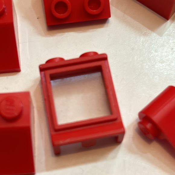 Legos Red LEGO BRICKS 1980s Legos Red LEGOS FROM THE 80s - Picture 2 of 13